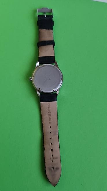 Jacques Lemans muški ručni sat - Model: 1-1235 (natpis na poklopcu) - na lalafo.rs — 3 Jacques Lemans muški ručni sat - Model: 1-1235 (natpis na poklopcu) - — 3