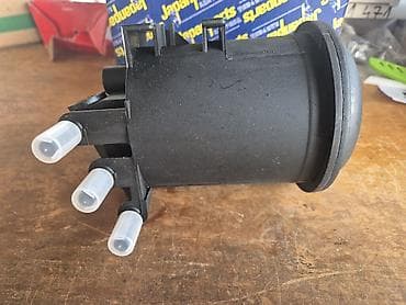 Transport: Filter goriva Reno Laguna 2 Reno Megan 2 Reno Scenic 2 1,9 dizel - at lalafo.rs — 2 Transport: Filter goriva Reno Laguna 2 Reno Megan 2 Reno Scenic 2 1,9 dizel - — 2