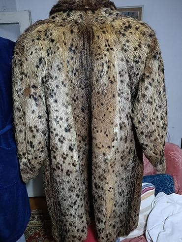 Bunda od evropskog risa (lynx), stara kolekcija. Model je klasičan na lalafo.rs — 4 Bunda od evropskog risa (lynx), stara kolekcija. Model je klasičan — 4