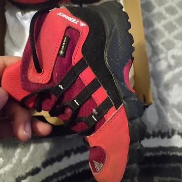 Dečje patike Adidas Terrex, veličina EU 26. patikice u odlicnom na lalafo.rs — 3 Dečje patike Adidas Terrex, veličina EU 26. patikice u odlicnom — 3