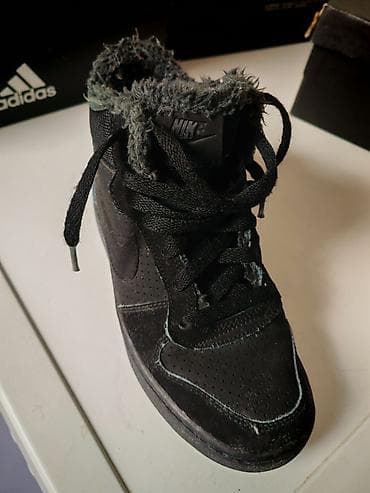 Nike visoke patike sa krznenom postavom - Model: visoki košarkaški na lalafo.rs — 1 Nike visoke patike sa krznenom postavom - Model: visoki košarkaški — 1