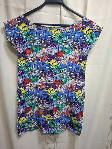 Majcaa sa cvetnim printom - Model: ravna, ležerna haljina bez rukava na lalafo.rs — 2 Majcaa sa cvetnim printom - Model: ravna, ležerna haljina bez rukava — 2