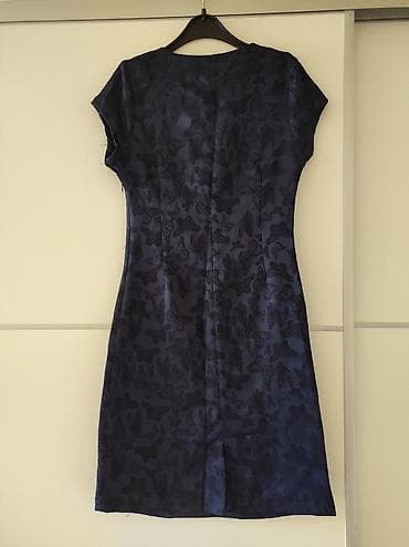 Teget plave haljine u velicinama 38 i 40 na lalafo.rs — 2 Teget plave haljine u velicinama 38 i 40 — 2