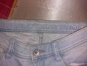 Farmerke Esprit casual denim collection, tube model. Broj 29/34 99% na lalafo.rs — 4 Farmerke Esprit casual denim collection, tube model. Broj 29/34 99% — 4