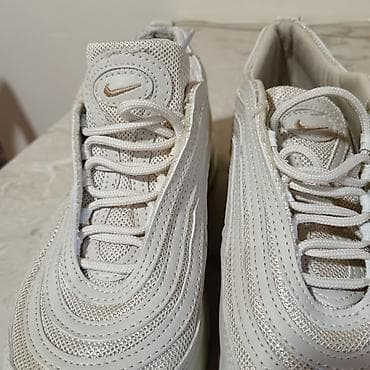 Patike – sportski model sa vazdušnim đonom - Dizajn inspirisan na lalafo.rs — 8 Patike – sportski model sa vazdušnim đonom - Dizajn inspirisan — 8