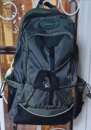 Ergonosmski Juboury ranac torba zeleni i crveni Cena 1750din Opis na lalafo.rs — 3 Ergonosmski Juboury ranac torba zeleni i crveni Cena 1750din Opis — 3