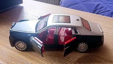 Nov model automobila Rols Rojs Fantom. Napravljen je od kvalitetne ABS na lalafo.rs — 4 Nov model automobila Rols Rojs Fantom. Napravljen je od kvalitetne ABS — 4