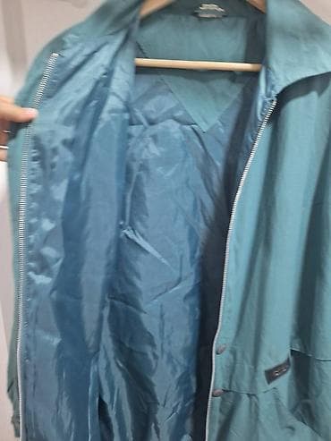 Jakna
Veličina 46
Cena 1200 dinara na lalafo.rs — 3 Jakna
Veličina 46
Cena 1200 dinara — 3