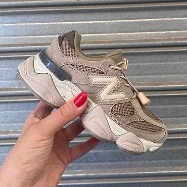 Kids' Footwear: 26-36 zaokruzene boje 3300 at lalafo.rs — 5 Kids' Footwear: 26-36 zaokruzene boje 3300 — 5