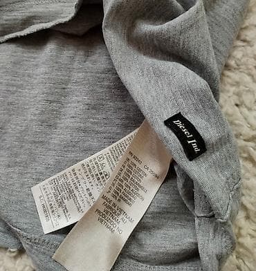 Diesel majica sa kristalima u velicini 40/L. Materijal 100% Pamuk na lalafo.rs — 5 Diesel majica sa kristalima u velicini 40/L. Materijal 100% Pamuk — 5