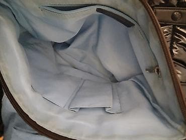 Kao nova pierre cardin. teksas u roze braon plavim bojama tasna koja na lalafo.rs — 4 Kao nova pierre cardin. teksas u roze braon plavim bojama tasna koja — 4