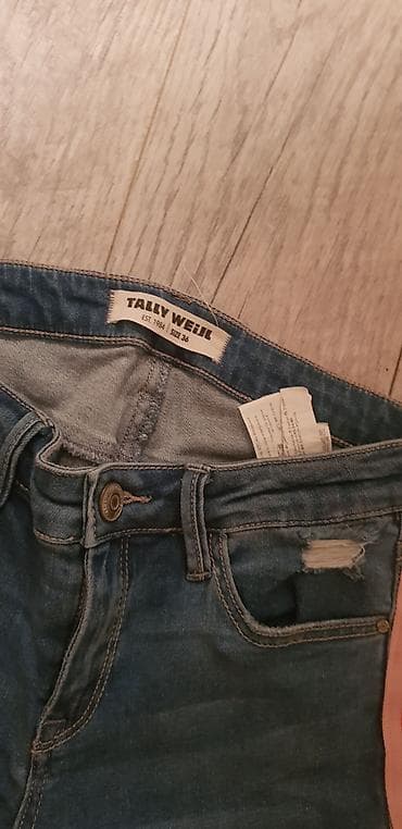 Farmerke svetlo plave,teksas sa trakama celom duzinom sa obe na lalafo.rs — 3 Farmerke svetlo plave,teksas sa trakama celom duzinom sa obe — 3