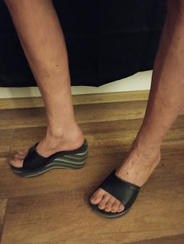 Ženske klompe/sandale na punu petu - Model: otvoreni prsti, klasična na lalafo.rs Ženske klompe/sandale na punu petu - Model: otvoreni prsti, klasična