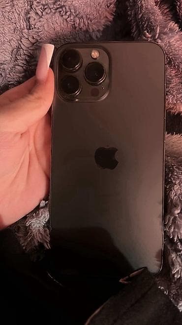 Iphone 13 pro max (serija sa Dynamic Island izrezom) u crnoj/space na lalafo.rs — 1 Iphone 13 pro max (serija sa Dynamic Island izrezom) u crnoj/space — 1