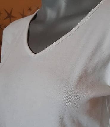 Bela ženska majica dugih rukava sa V izrezom. - Brend: P.M.S. Fashion na lalafo.rs — 2 Bela ženska majica dugih rukava sa V izrezom. - Brend: P.M.S. Fashion — 2