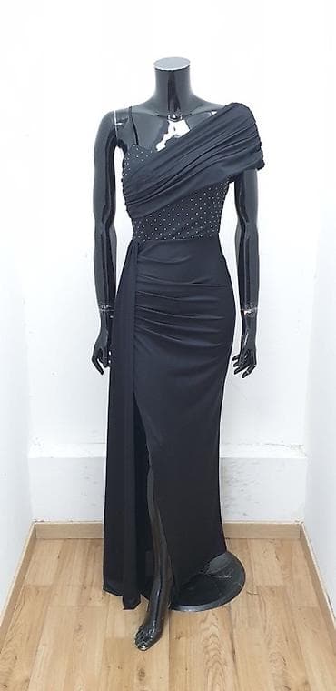 💫Elegantna duga haljina na jedno rame
2700 din na lalafo.rs — 1 💫Elegantna duga haljina na jedno rame
2700 din — 1