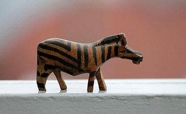Ručno bojena vintage drvena figurina ZEBRA. ZEBRA. Starinska, ručno na lalafo.rs Ručno bojena vintage drvena figurina ZEBRA. ZEBRA. Starinska, ručno