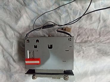 Stari auto radio kasetofon sa slike,Roadstar- made in Japan na lalafo.rs — 3 Stari auto radio kasetofon sa slike,Roadstar- made in Japan — 3