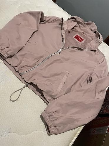 Guess, M, Poliester, Jednobojni na lalafo.rs Guess, M, Poliester, Jednobojni