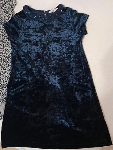 Kids' costumes: H&m plišana teget haljina elegantna efektna dva džepa sa strane at lalafo.rs — 1 Kids' costumes: H&m plišana teget haljina elegantna efektna dva džepa sa strane — 1