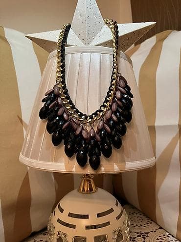 Statement ogrlica sa krupnim perlama - Elegantna, efektna ogrlica sa na lalafo.rs — 1 Statement ogrlica sa krupnim perlama - Elegantna, efektna ogrlica sa — 1