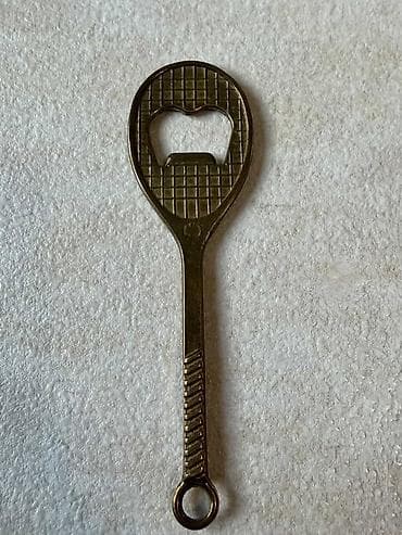 Vintage mesingani reket otvarač za flaše Autentičan mesingani otvarač na lalafo.rs — 6 Vintage mesingani reket otvarač za flaše Autentičan mesingani otvarač — 6