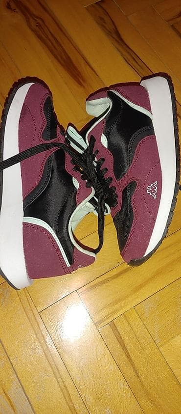 Kappa patike – ženski model, EU veličina 36 (USA 4, UK 3, CM 23). - na lalafo.rs — 4 Kappa patike – ženski model, EU veličina 36 (USA 4, UK 3, CM 23). - — 4