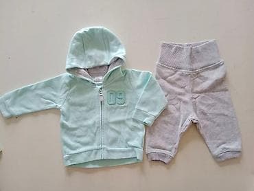 HM trenerka za bebe mint zelena Veličina 62 2-4 mes Čist pamuk na lalafo.rs HM trenerka za bebe mint zelena Veličina 62 2-4 mes Čist pamuk