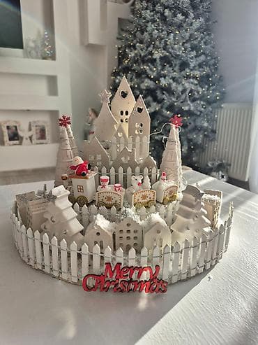 Božićna dekoracija – svetleće mini selo sa vozićem - Detaljno izrađen na lalafo.rs — 5 Božićna dekoracija – svetleće mini selo sa vozićem - Detaljno izrađen — 5