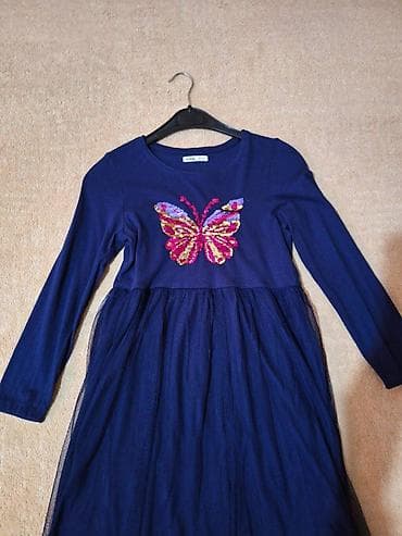 Kao nova teget plava haljina sa tilom 140 – 8, 9 10 Jednom nošena na lalafo.rs — 5 Kao nova teget plava haljina sa tilom 140 – 8, 9 10 Jednom nošena — 5