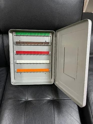 *** SUPER AKCIJA *** #2716 Ormarić za ključeve - METALNI; Pogodan za na lalafo.rs — 2 *** SUPER AKCIJA *** #2716 Ormarić za ključeve - METALNI; Pogodan za — 2