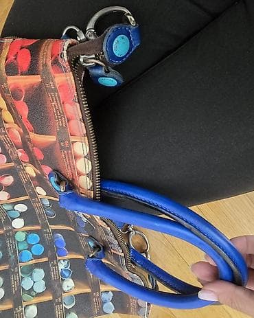 GABS kožna torba. prelepa, šarena, ima zip celom dužinom i širinom na lalafo.rs — 8 GABS kožna torba. prelepa, šarena, ima zip celom dužinom i širinom — 8