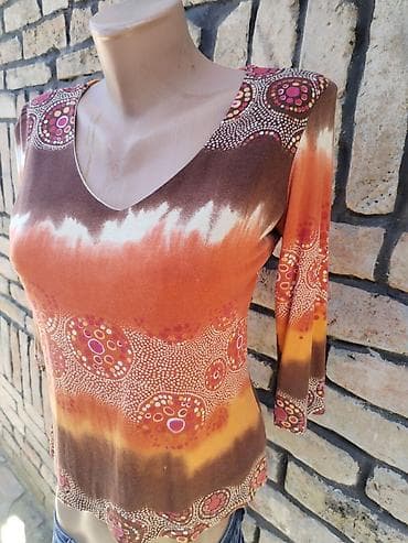 tank top h: Majica sa 3/4 rukavima, veličina M, super očuvana. - Materijal at lalafo.rs — 3 tank top h: Majica sa 3/4 rukavima, veličina M, super očuvana. - Materijal — 3