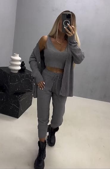 💥Ženski trodelni set – top, kardigan i pantalone .
2400 din cena seta na lalafo.rs — 2 💥Ženski trodelni set – top, kardigan i pantalone .
2400 din cena seta — 2