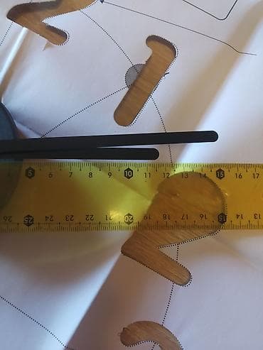 Zidni sat do 90 cm. Ovaj model nema efekat ogledala mat je nadam se da at lalafo.rs — 7 Zidni sat do 90 cm. Ovaj model nema efekat ogledala mat je nadam se da — 7