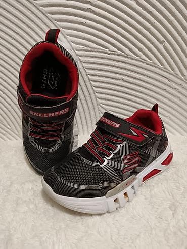 Orig.skechers 28-ug 17.5
Standardni tragova,nigde pocepane na lalafo.rs — 1 Orig.skechers 28-ug 17.5
Standardni tragova,nigde pocepane — 1