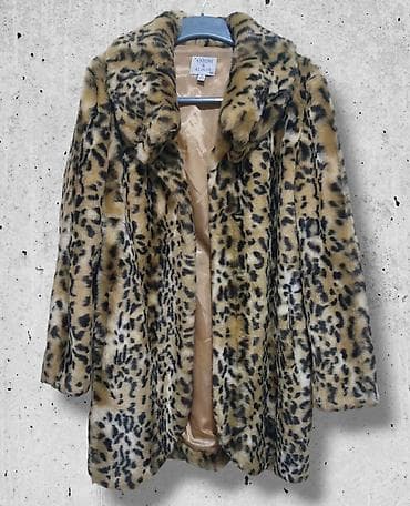 ●Antoni & Alison● (dizajnerska prodavnica, London) predivan komad at lalafo.rs — 9 ●Antoni & Alison● (dizajnerska prodavnica, London) predivan komad — 9