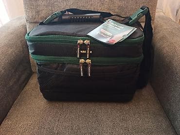 Nova termo torba sa dve unutrašnje pregrade i jakim plastičnim dnom na lalafo.rs — 1 Nova termo torba sa dve unutrašnje pregrade i jakim plastičnim dnom — 1