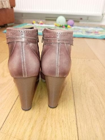 Ženske kožne gležnjače na štiklu - Materijal: prirodna koža - Boja na lalafo.rs — 3 Ženske kožne gležnjače na štiklu - Materijal: prirodna koža - Boja — 3