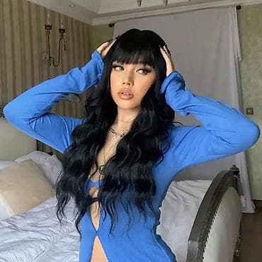 Perika sa šiškama – duga talasasta crna - Stil: duga, talasasta kosa na lalafo.rs Perika sa šiškama – duga talasasta crna - Stil: duga, talasasta kosa