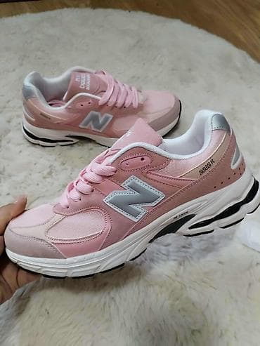 Uzivo slike
36-41 na lalafo.rs — 4 Uzivo slike
36-41 — 4