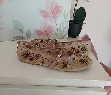 ZARA baletanke sa kaišićem – mrežasta tkanina sa cvetnim vezom - na lalafo.rs — 4 ZARA baletanke sa kaišićem – mrežasta tkanina sa cvetnim vezom - — 4