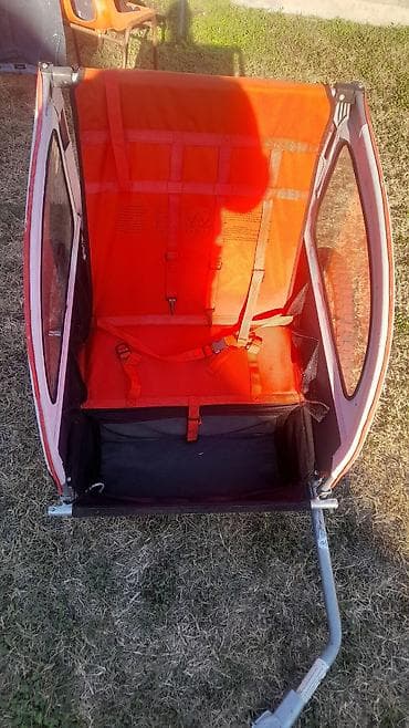 Prikolica za bicikl za prevoz dece/pasa moze za dvoje dece treba samo na lalafo.rs — 1 Prikolica za bicikl za prevoz dece/pasa moze za dvoje dece treba samo — 1