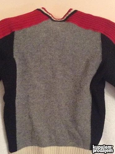 Personal Items: Original Fred Perry dzemper M 100% Shur wolle ( čista seljacka vuna at lalafo.rs — 2 Personal Items: Original Fred Perry dzemper M 100% Shur wolle ( čista seljacka vuna — 2
