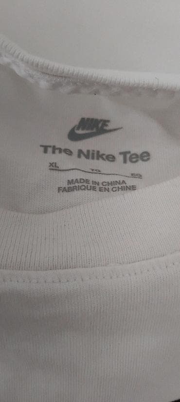 Nike majica dugih rukava. velicina XL, nosena par puta na lalafo.rs — 2 Nike majica dugih rukava. velicina XL, nosena par puta — 2