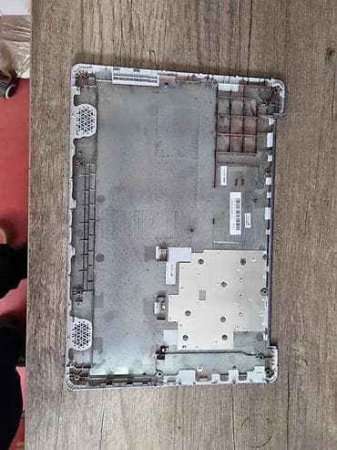 Donje kuciste za Asus E406M.
✨ Ispravno na lalafo.rs Donje kuciste za Asus E406M.
✨ Ispravno