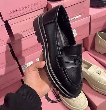 Loafers: Ženske mokasine sa zadebljanim đonom - Model: moderne mokasine sa at lalafo.rs — 1 Loafers: Ženske mokasine sa zadebljanim đonom - Model: moderne mokasine sa — 1
