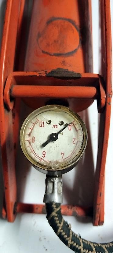 Kompresori za vazduh: FADIP nožna auto-pumpa – prava metalna, „neuništiva“ varijanta na lalafo.rs — 3 Kompresori za vazduh: FADIP nožna auto-pumpa – prava metalna, „neuništiva“ varijanta — 3