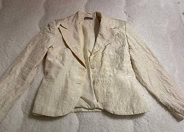 Potpuno ocuvan sako, veoma lep i efektan, natavno bez ikakvih at lalafo.rs — 3 Potpuno ocuvan sako, veoma lep i efektan, natavno bez ikakvih — 3