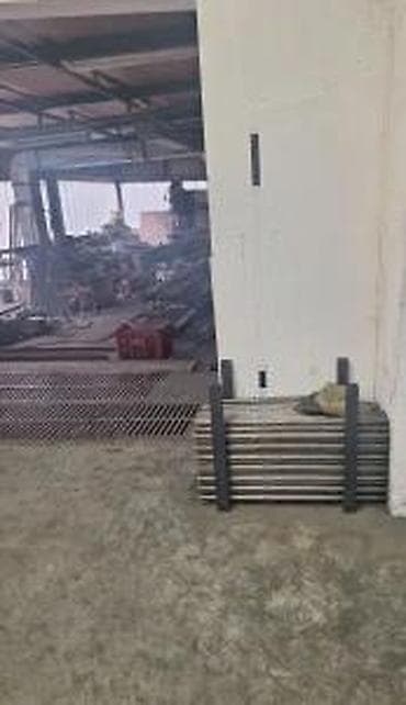 VEŠALICE ŠTENDERI IZRADA PO MERI X608 | na lalafo.rs VEŠALICE ŠTENDERI IZRADA PO MERI X608 |